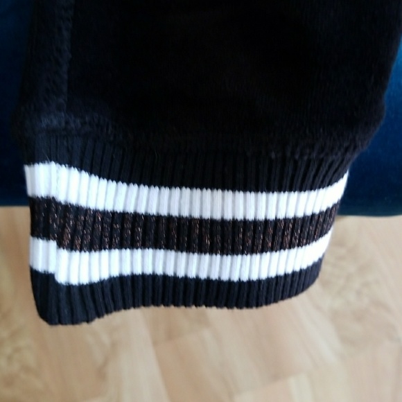 Betsey Johnson velour pants - Picture 4 of 7